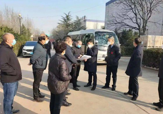 安陽(yáng)市委副書(shū)記、市長(zhǎng)高永深入集團(tuán)公司援建文峰區(qū)方艙隔離點(diǎn)改建項(xiàng)目實(shí)地調(diào)研